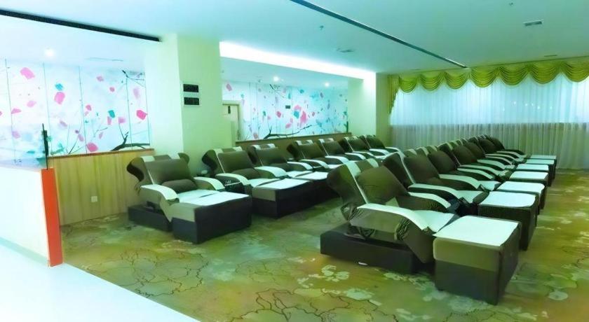 Ying Feng Yuan Hotel Guangzhou Exterior photo